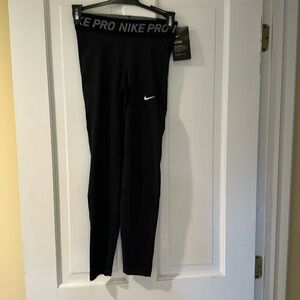 Nike Pro leggings
